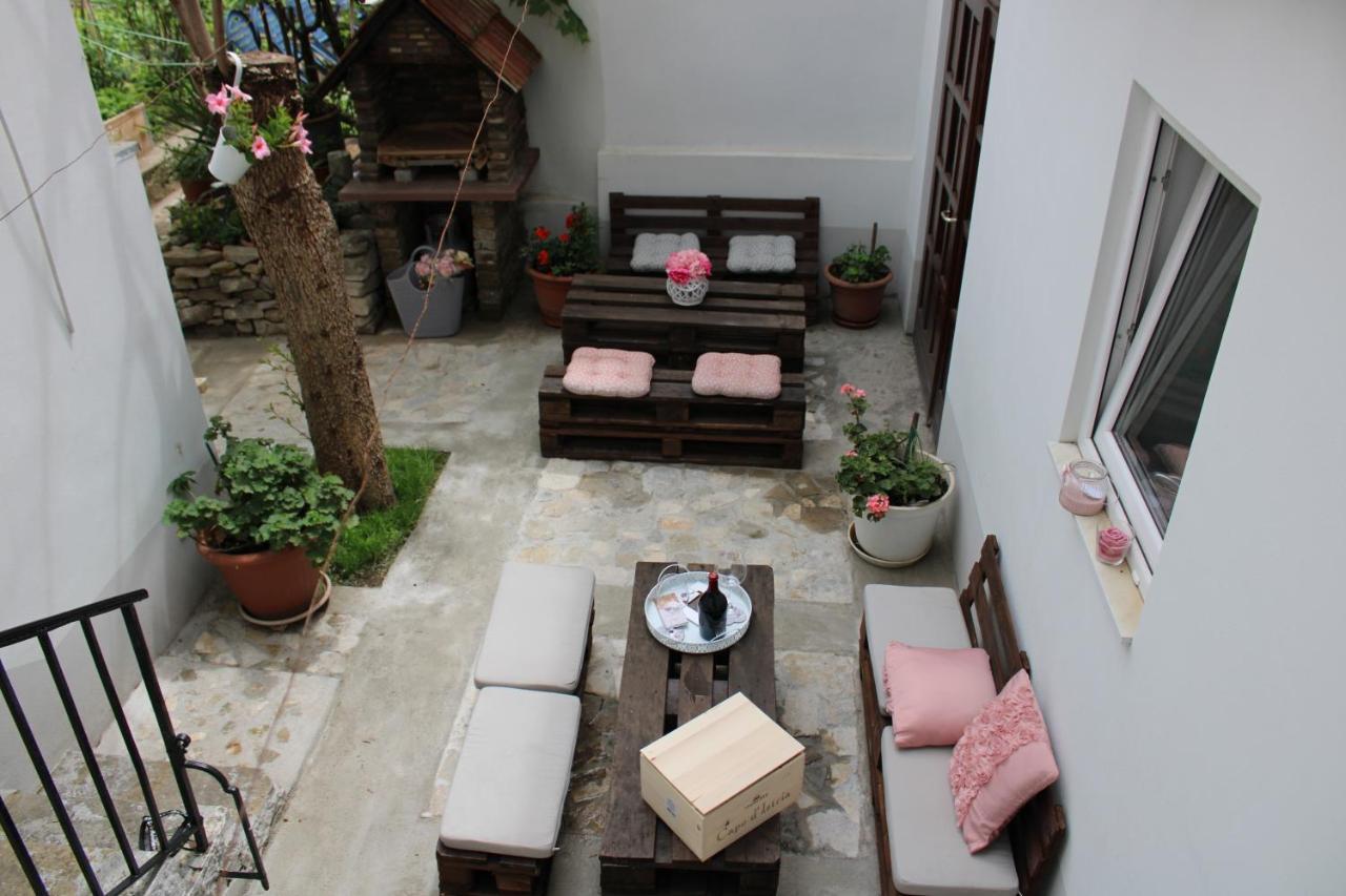 Apartment Retro III Koper Luaran gambar